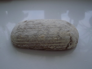 Mörkt levainbröd